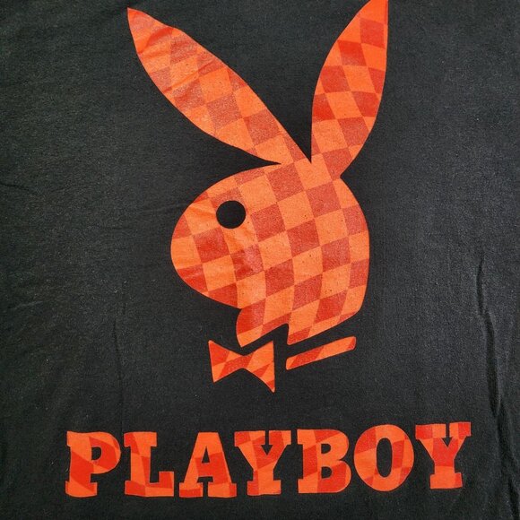 Vintage Playboy Black Graphic T-Shirt With Red Checkered Logo Design Unisex - Picture 1 of 6